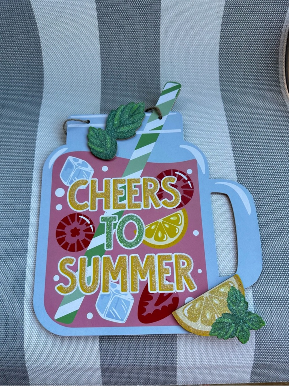 🍹 Summer Cocktail Drink Wall Decor Set of 2 Hanging Signs NWT Cheers 🍹 - Picture 4 of 5
